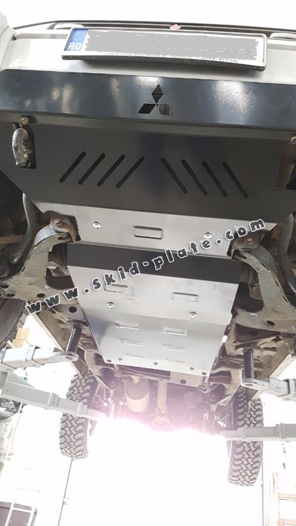 Steel gearbox skid plate for Mitsubishi Pajero 4 (V80, V90)