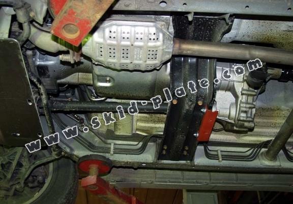 Steel gearbox skid plate for Chevrolet Tracker